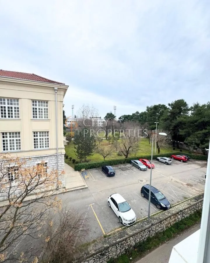 Rent, apartment, 35m², Centar, Podgorica