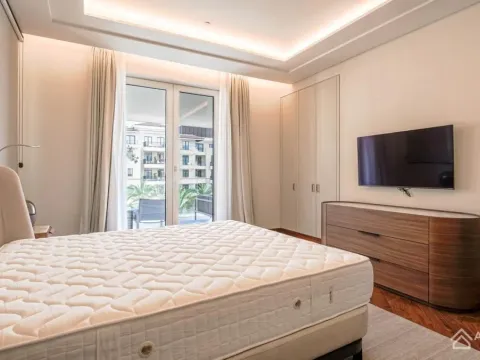 Prodaja, dvosoban stan, 183m², Porto Montenegro, Tivat - image 14