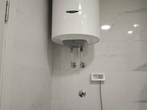 Izdavanje, jednosoban stan, 51m², City Kvart, Podgorica - image 7