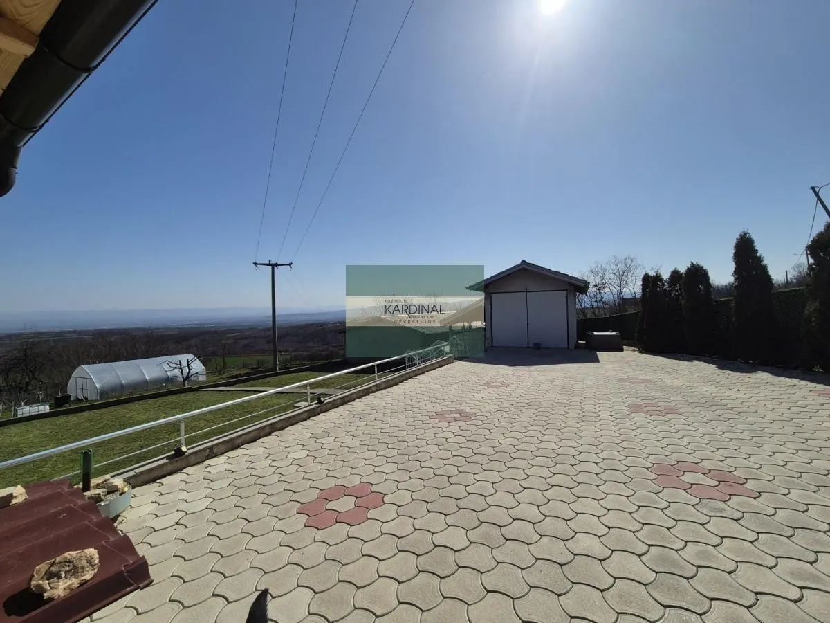 Prodaja, kuća, 128m², Crnče, Jagodina