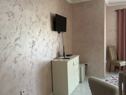 Sale, studio apartment, 29m², Stari Aerodrom, Podgorica - image 7