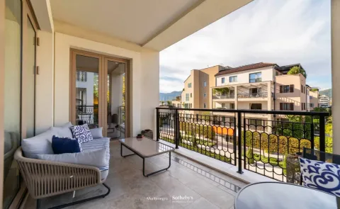 Rent, one bedroom apartment, 67m², Porto Montenegro, Tivat - image 21