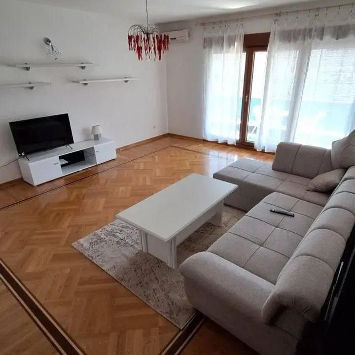 Prodaja, dvosoban stan, 105m², Rozino, Budva