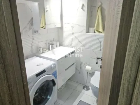 Rent, two bedroom apartment, 46m², Čukarica, Beograd - image 11