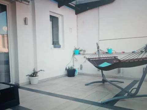 Izdavanje, jednosoban stan, 31m², Stari Grad, Beograd - image 11