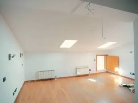 Izdavanje, trosoban stan, 138m², Savski Venac, Beograd - image 2