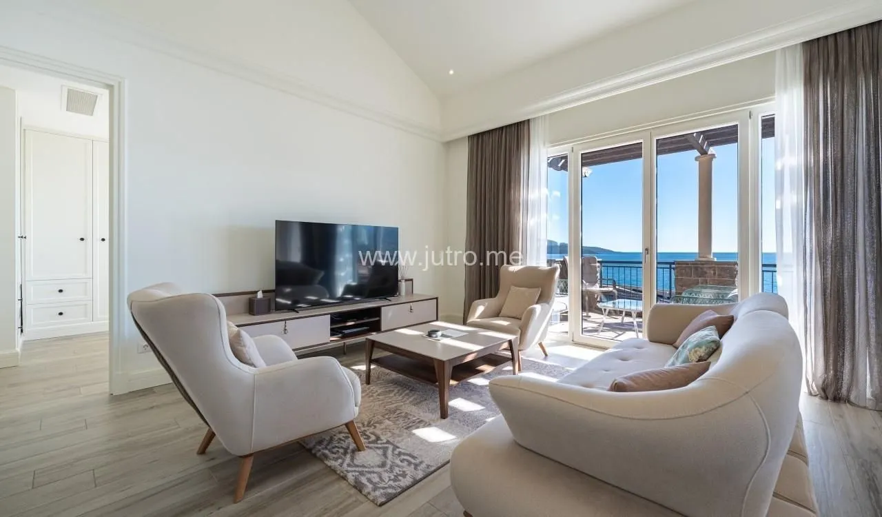 Prodaja, dvosoban stan, 113m², Luštica Bay, Tivat