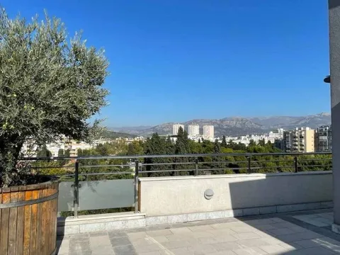 Izdavanje, dvosoban stan, 270m², Podgorica, Crna Gora - image 8