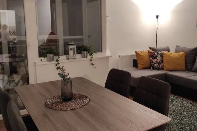 Prodaja, trosoban stan, 61m², Olimp, Zvezdara Sve Podlokacije