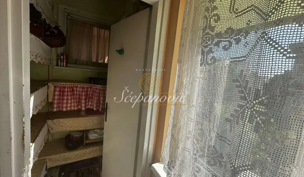 Sale, two bedroom apartment, 52m², Banatić, Novi Sad Sve Podlokacije
