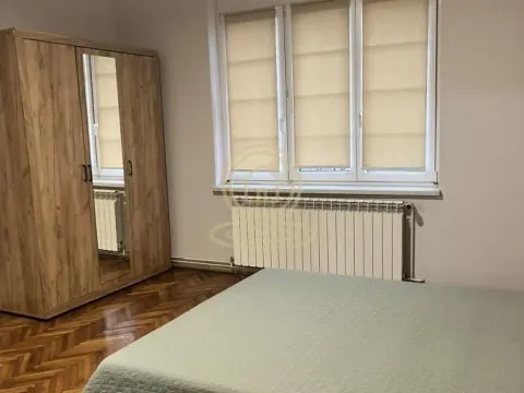 Rent, four bedroom apartment, 120m², Stari Grad, Beograd - image 11