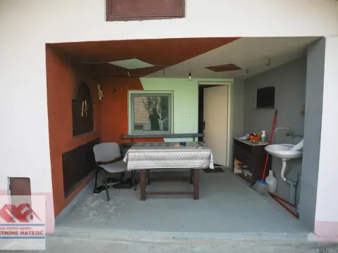 Sale, house, 300m², Kragujevac, Srbija - image 8