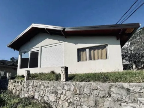 Sale, two bedroom apartment, 820m², Maini, Budva - image 1