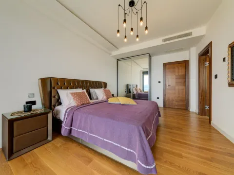 Prodaja, kuća, 351m², Marići, Tivat - image 15