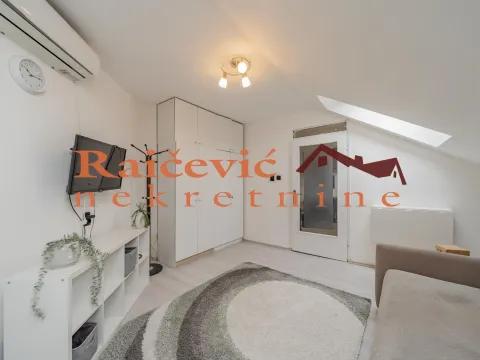 Sale, one bedroom apartment, 35m², Centar, Stara Pazova - image 10
