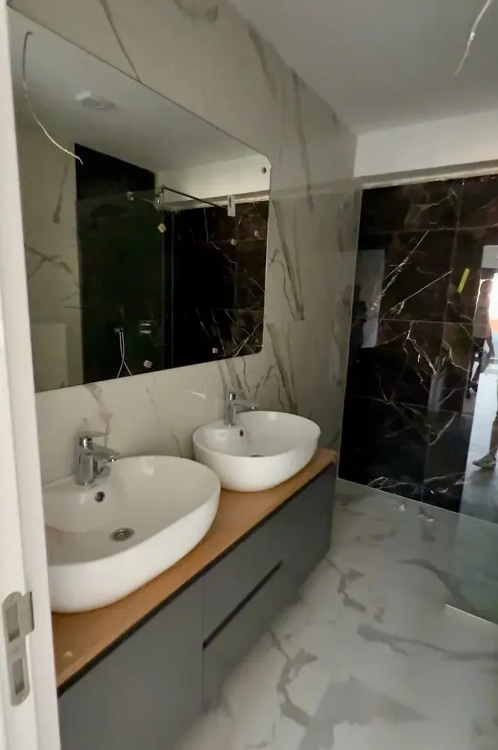 Prodaja, trosoban stan, 148m², Centar, Bar