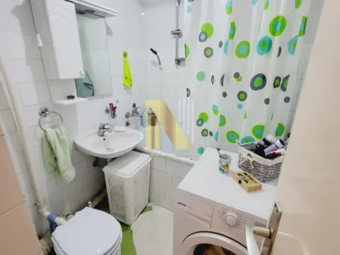 Prodaja, dvosoban stan, 72m², Novo naselje, Novi Sad - image 18