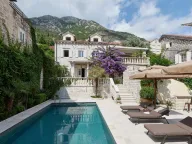 Prodaja, kuća, 381m², Kotor, Crna Gora - image 11