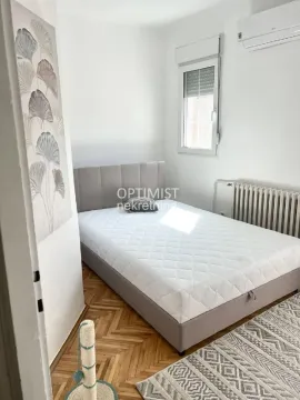 Izdavanje, trosoban stan, 55m², Botanička Bašta, Palilula Sve Podlokacije - image 5