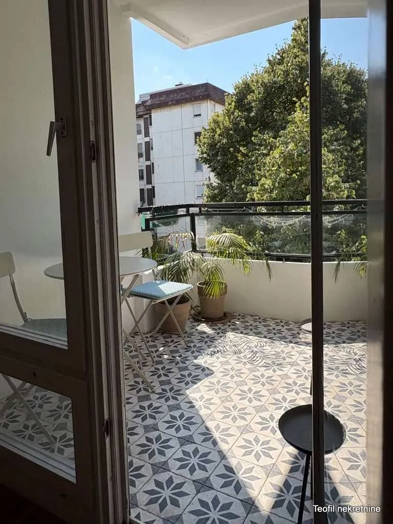 Rent, two bedroom apartment, 70m², Stari Grad, Beograd