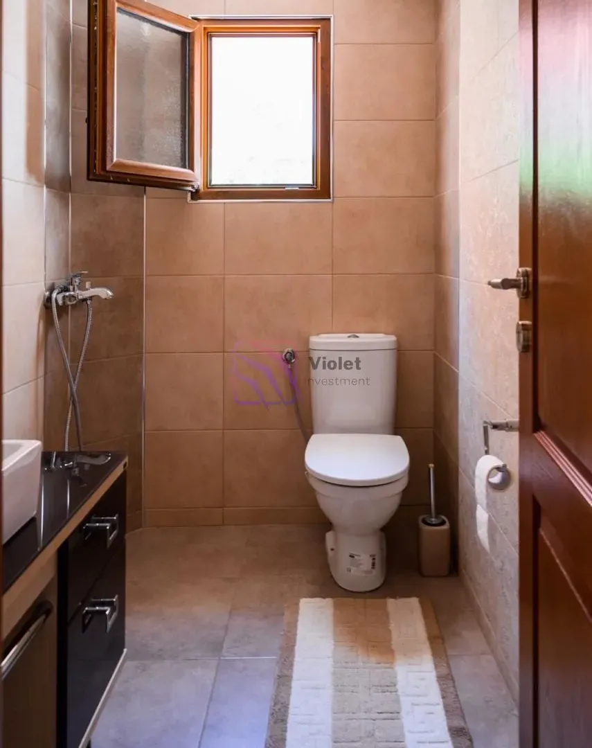 Sale, house, 252m², Šušanj, Bar