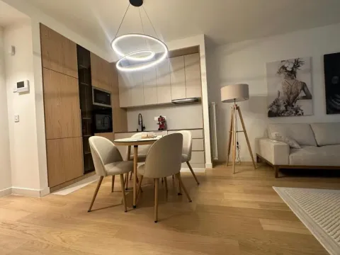 Prodaja, trosoban stan, 74m², Savski Venac, Beograd - image 2