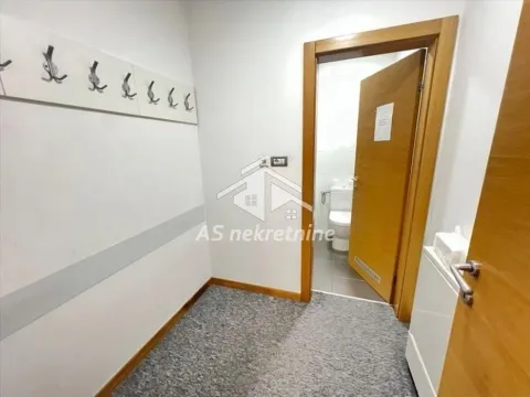 Rent, office space, 198m², Novi Beograd Sve Podlokacije, Beograd - image 21