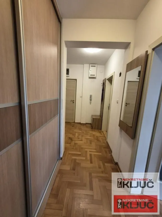 Prodaja, jednosoban stan, 42m², Novo naselje, Novi Sad