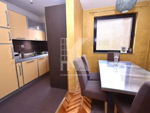 Sale, house, 190m², Dalmatinska ulica, Podgorica - image 7