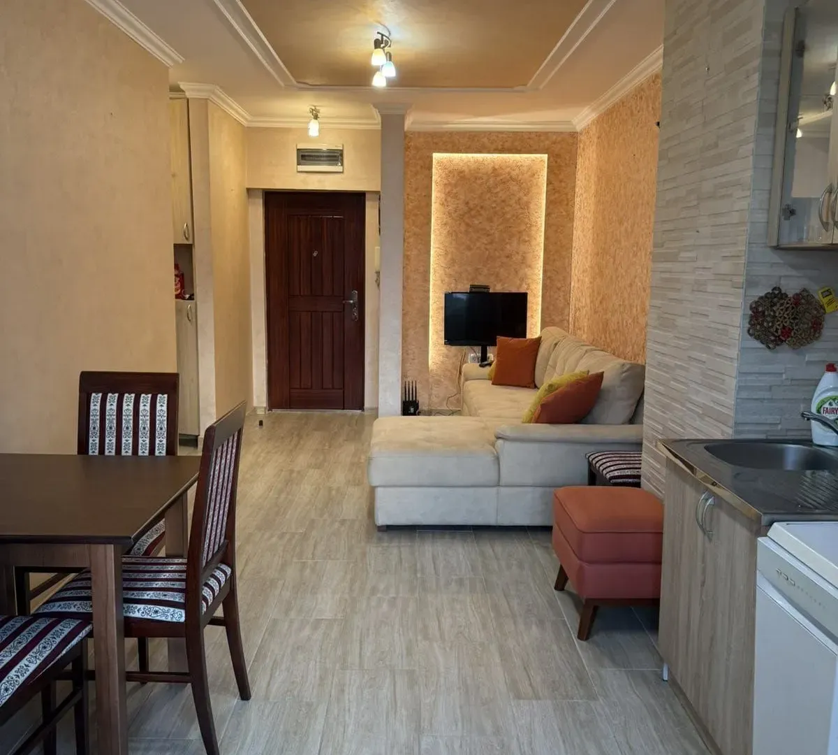 Rent, one bedroom apartment, 42m², Preko Morače, Podgorica