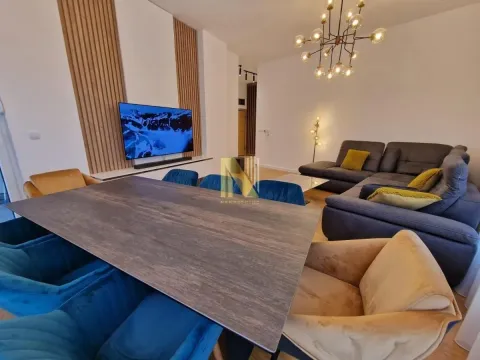 Sale, four bedroom apartment, 107m², Adamovićevo Naselje, Novi Sad Sve Podlokacije - image 2