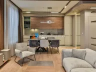 Izdavanje, trosoban stan, 89m², Savski Venac, Beograd - image 9