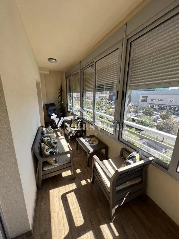 Izdavanje, dvosoban stan, 75m², City Kvart, Podgorica