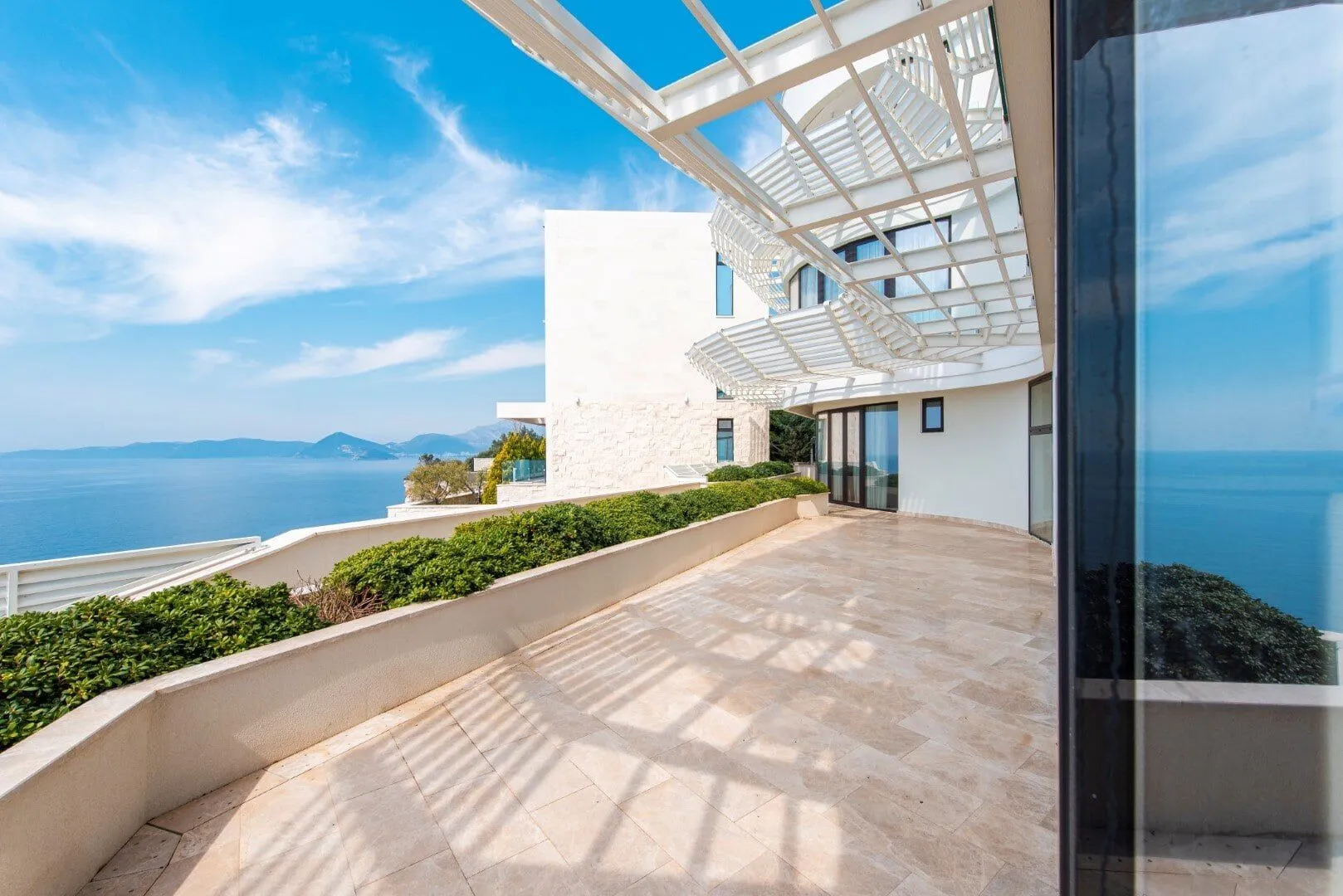 Sale, three bedroom apartment, 182m², Skočiđevojka, Budva
