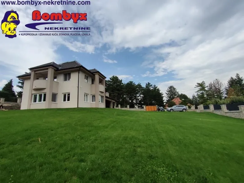 Prodaja, kuća, 300m², Sremska Kamenica, Petrovaradin