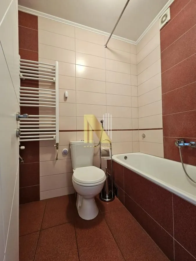 Sale, three bedroom apartment, 83m², Bulevar Oslobodjenja, Novi Sad Sve Podlokacije