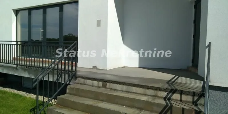 Sale, office space, 240m², Petrovaradin, Novi Sad