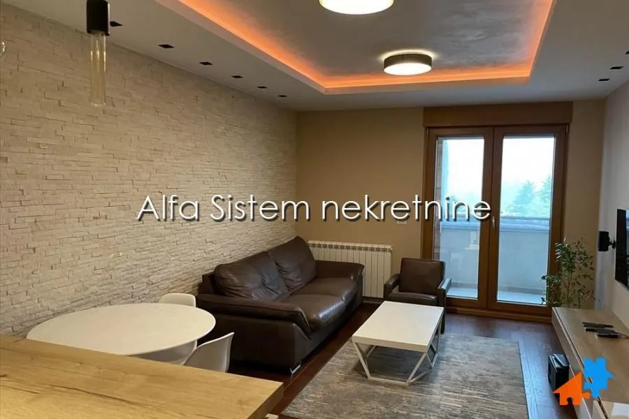 Rent, two bedroom apartment, 52m², Novi Beograd Blok 67, Novi Beograd Sve Podlokacije