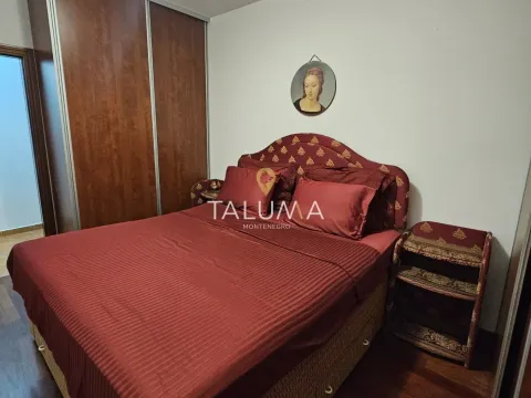 Rent, three bedroom apartment, 100m², Gorica C, Podgorica - image 6