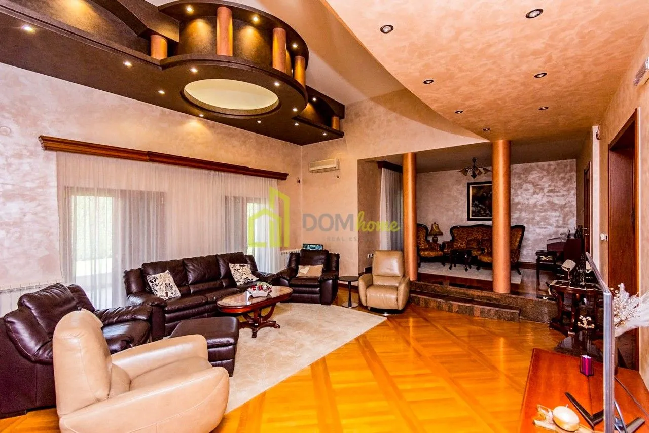 Rent, house, 600m², Zeta, Podgorica