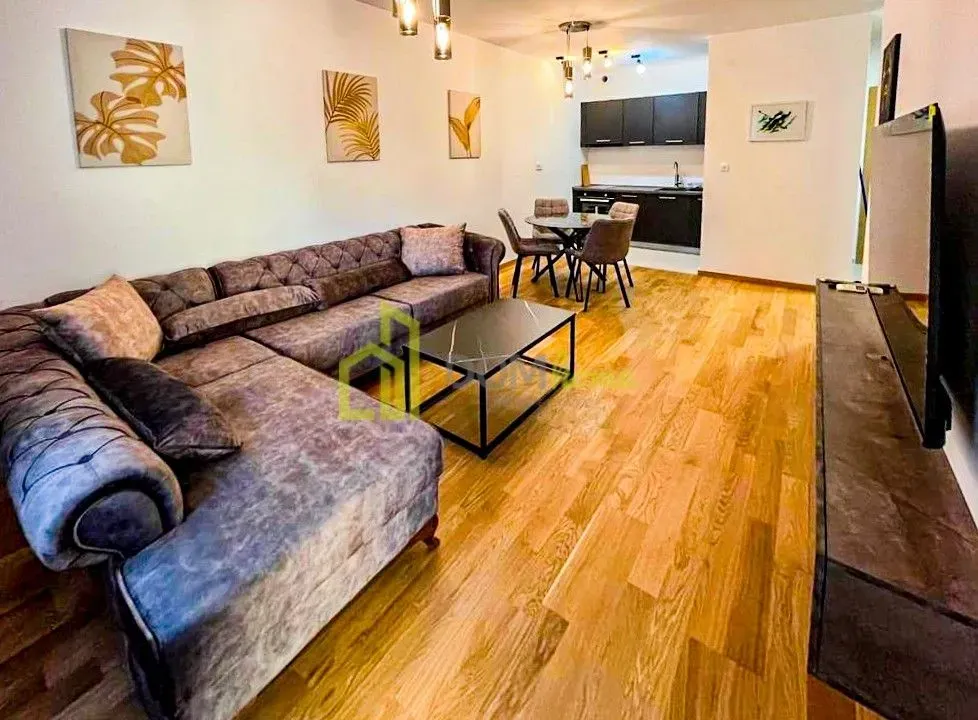 Izdavanje, jednosoban stan, 45m², New City, Podgorica