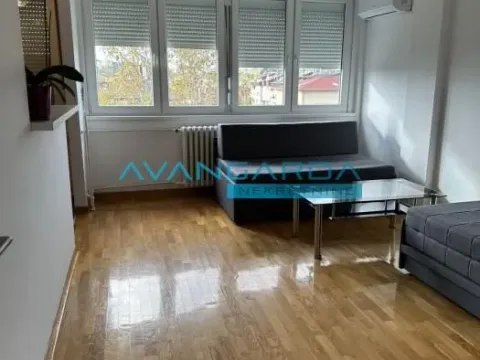 Izdavanje, stan, 47m², Stari Merkator, Novi Beograd Sve Podlokacije - image 9