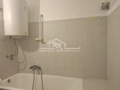 Rent, one bedroom apartment, 51m², Čukarica, Beograd - image 12