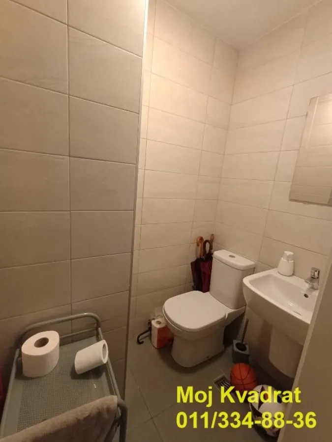 Izdavanje, trosoban stan, 107m², Kluz, Zvezdara Sve Podlokacije
