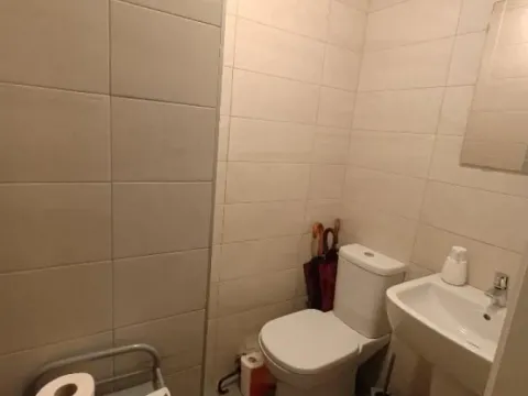 Izdavanje, trosoban stan, 107m², Kluz, Zvezdara Sve Podlokacije - image 8