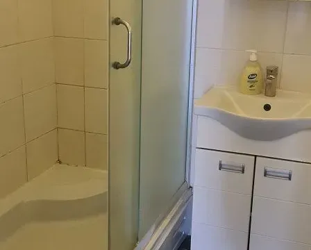 Izdavanje, jednosoban stan, 50m², Zvezdara Sve Podlokacije, Beograd - image 7