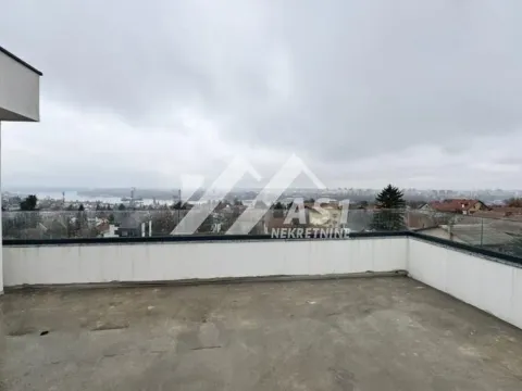 Izdavanje, trosoban stan, 97m², Sremska Kamenica, Petrovaradin - image 6
