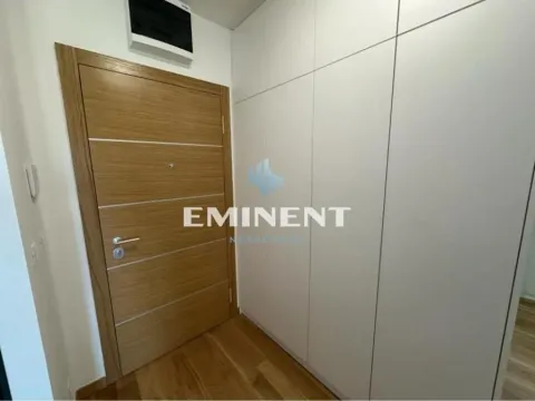 Izdavanje, trosoban stan, 70m², Novi Beograd Blok 65, Novi Beograd Sve Podlokacije - image 14