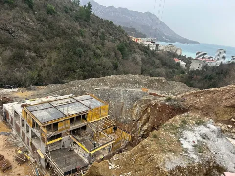 Prodaja, jednosoban stan, 42m², Bečići, Budva - image 4