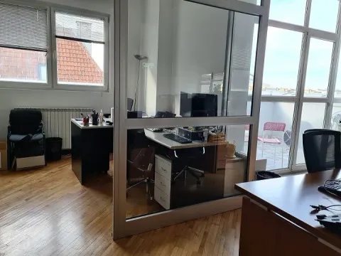 Izdavanje, poslovni prostor, 160m², Stari Grad, Beograd - image 2